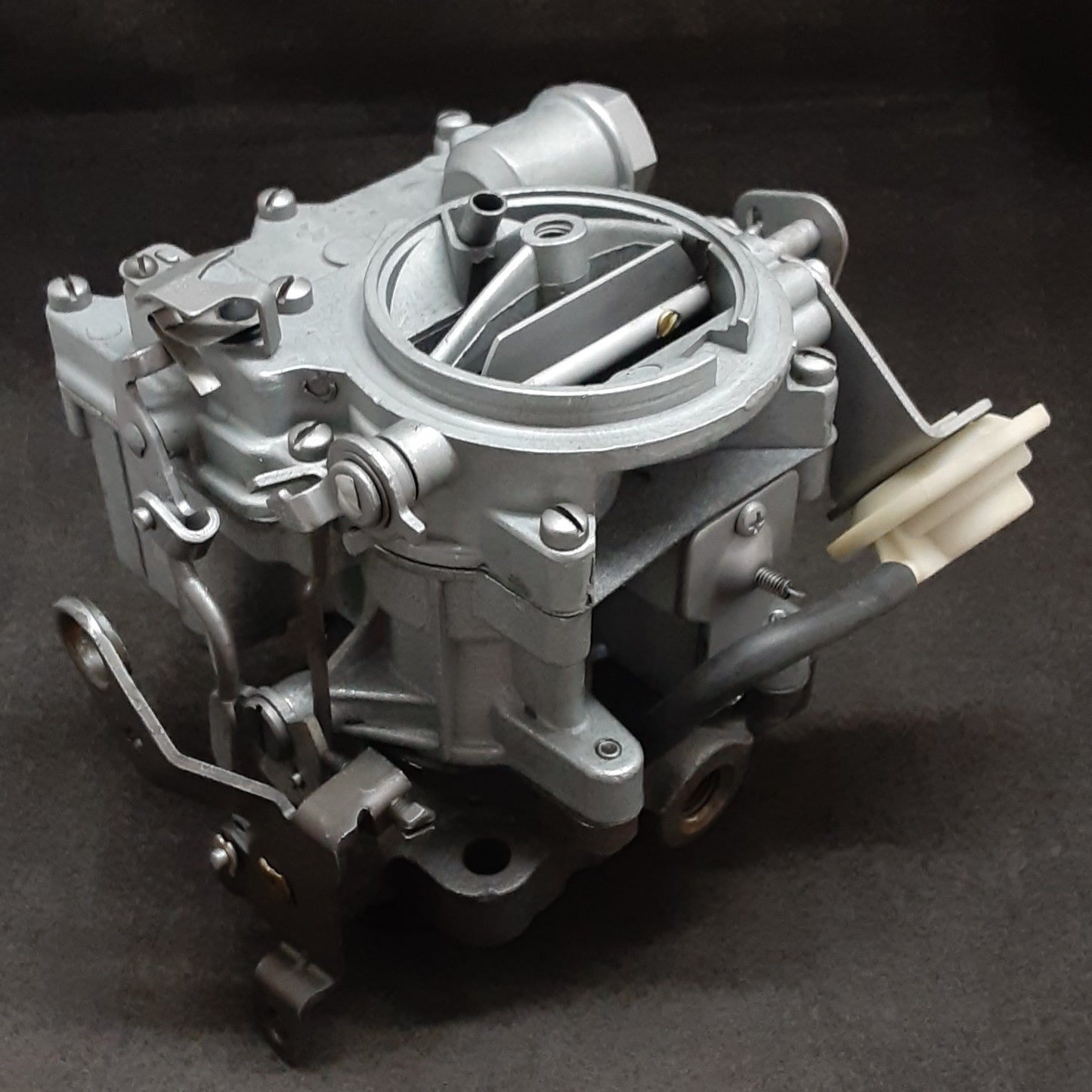 1964—1966 Chevrolet Rochester 327 Carburetor