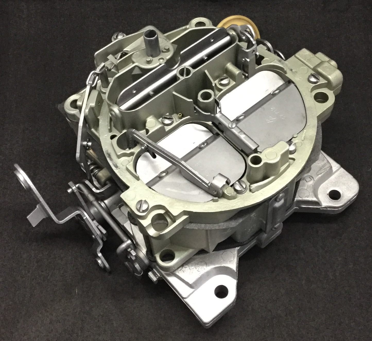 1965—1966 Chevrolet 327 Rochester Quadrajet Carburetor